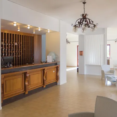 Hotel Alba Del Gargano 3*