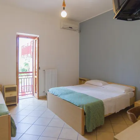 Hotel Alba Del Gargano 3*